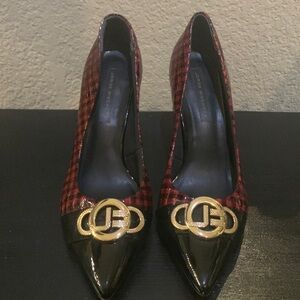 Red and black plaid Jorge Bischoff pumps. Excellent condition.